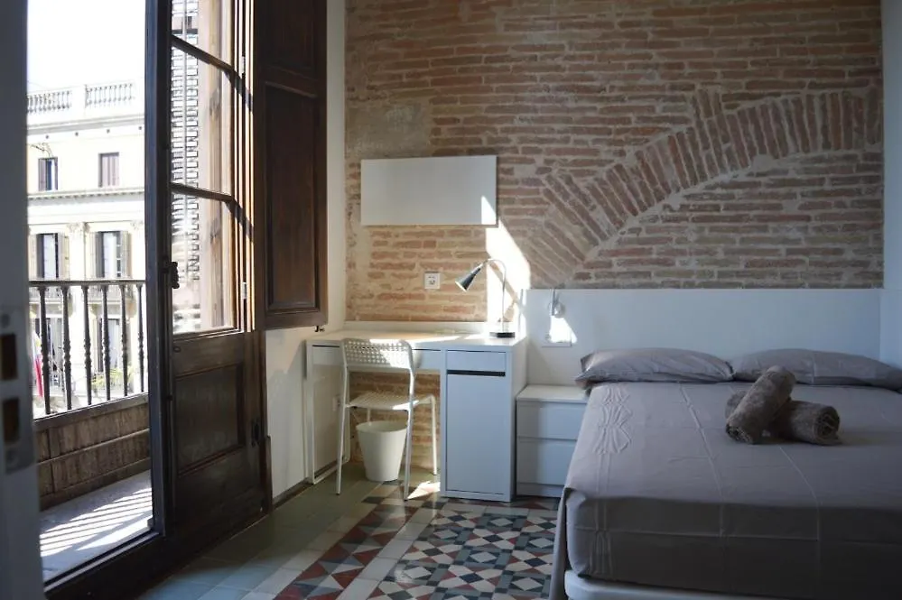 Barcelona Classic Plaza Real Apartments