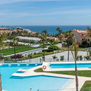https://new-luxury-apt-in-clc-resort-with-sea-views.es-andalucia.com