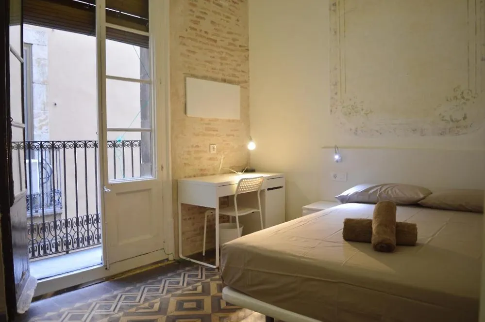 Barcelona Classic Plaza Real Apartments