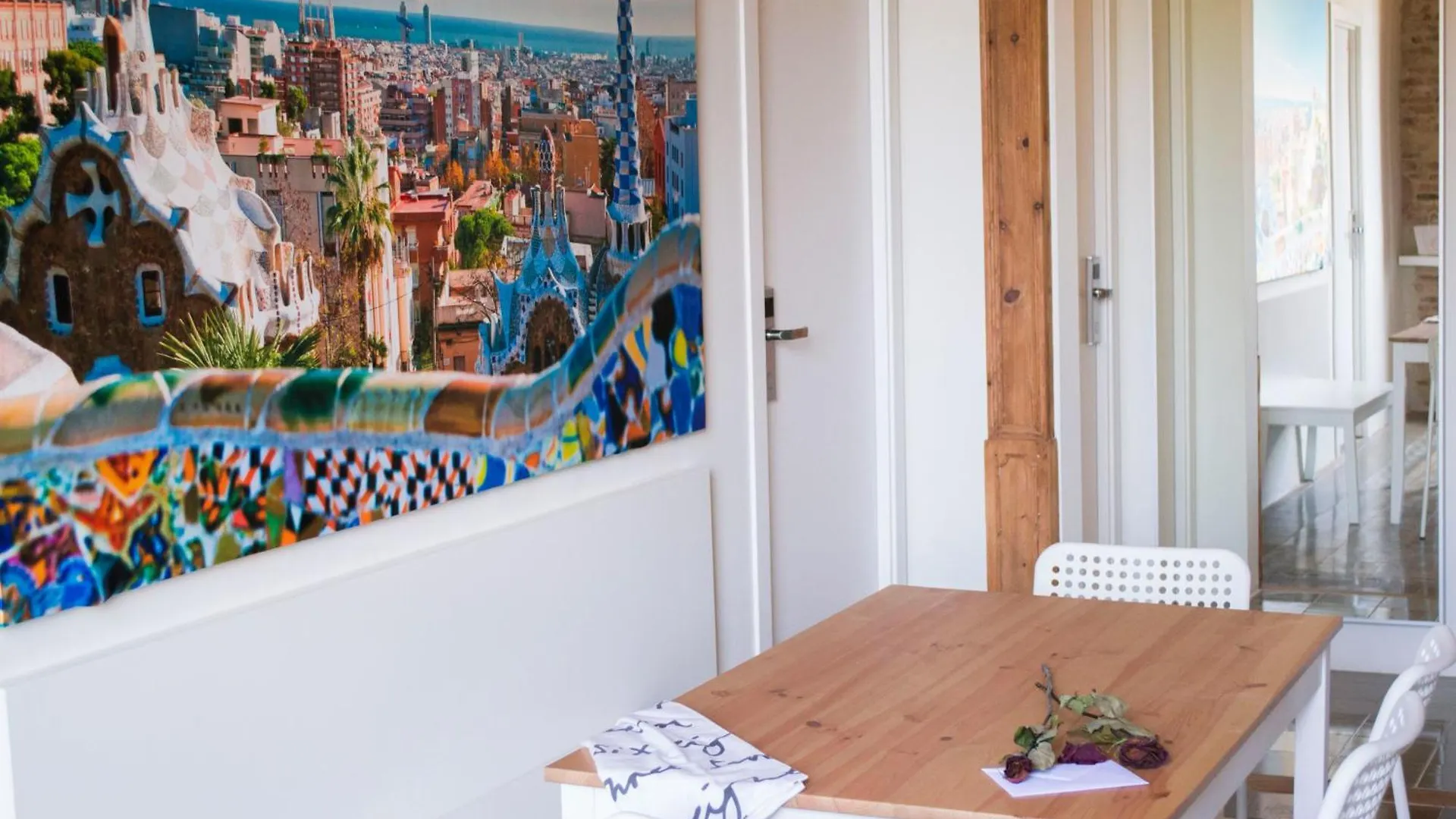 Barcelona Classic Plaza Real Apartments Spain
