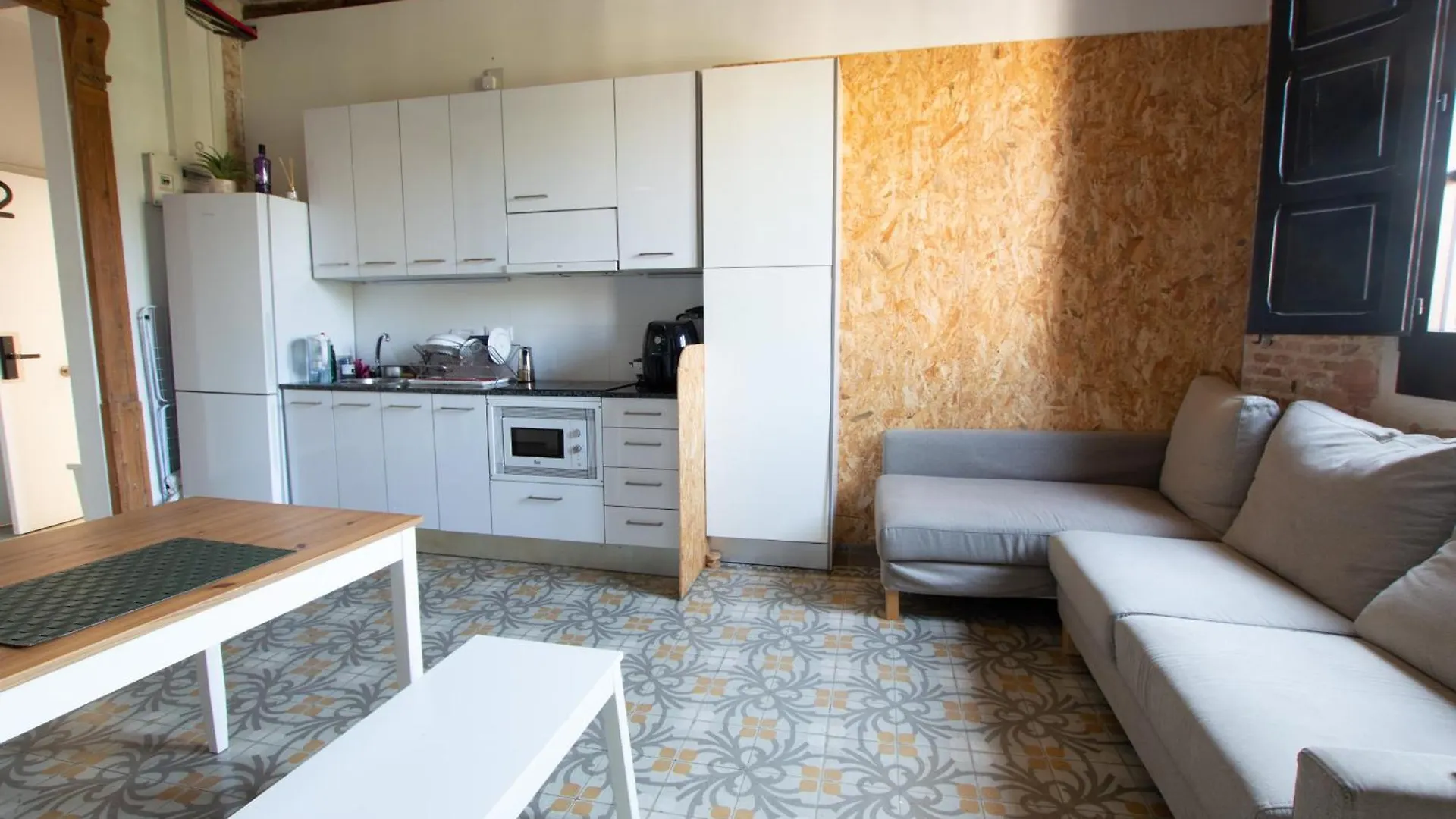 Barcelona Classic Plaza Real Apartments Spain