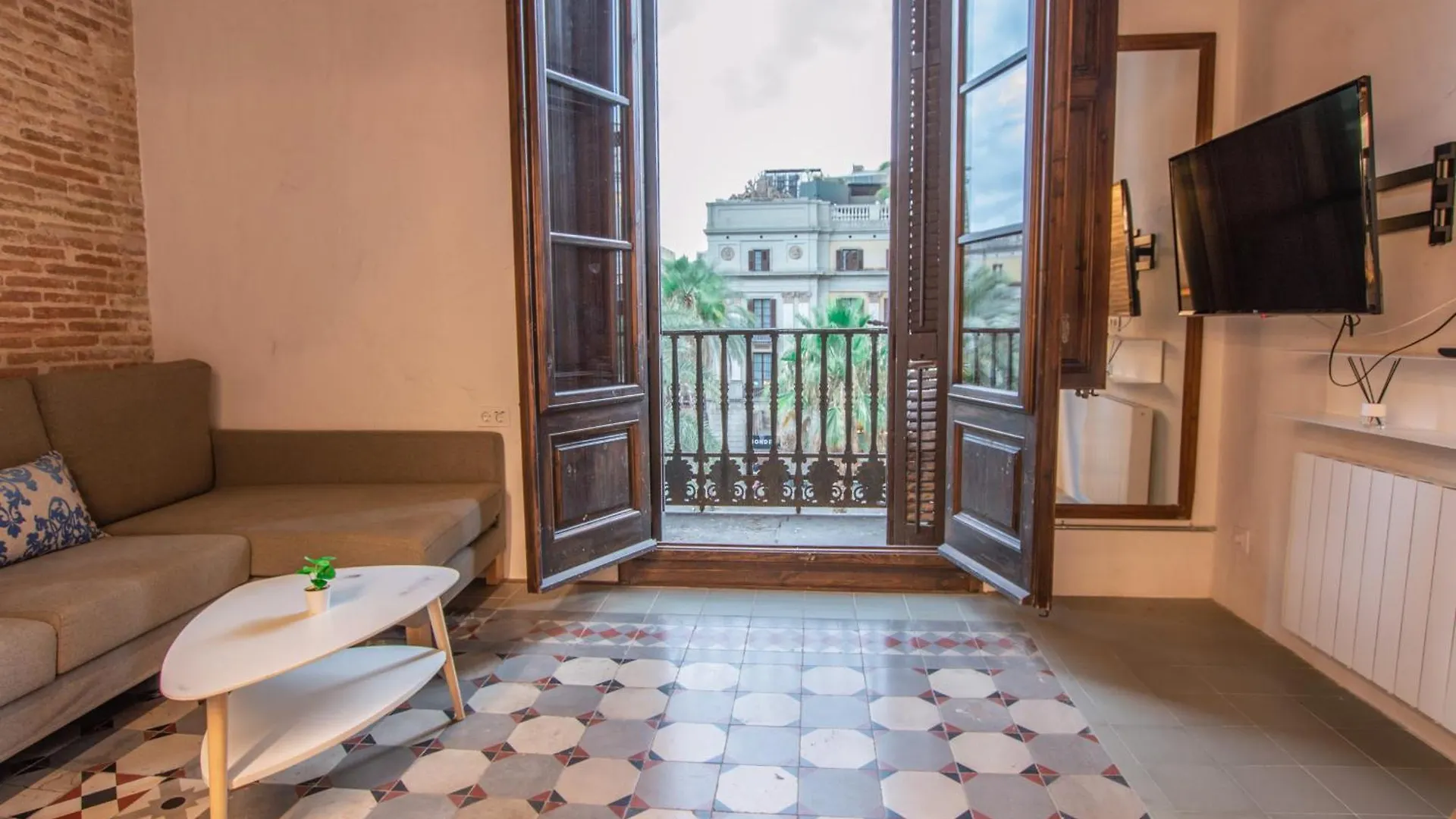 Barcelona Classic Plaza Real Apartments Испания