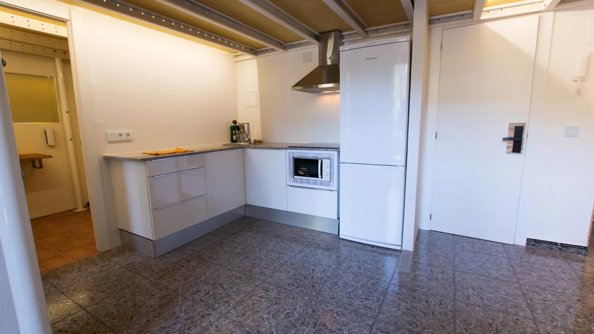 Barcelona Classic Plaza Real Apartments 0*,