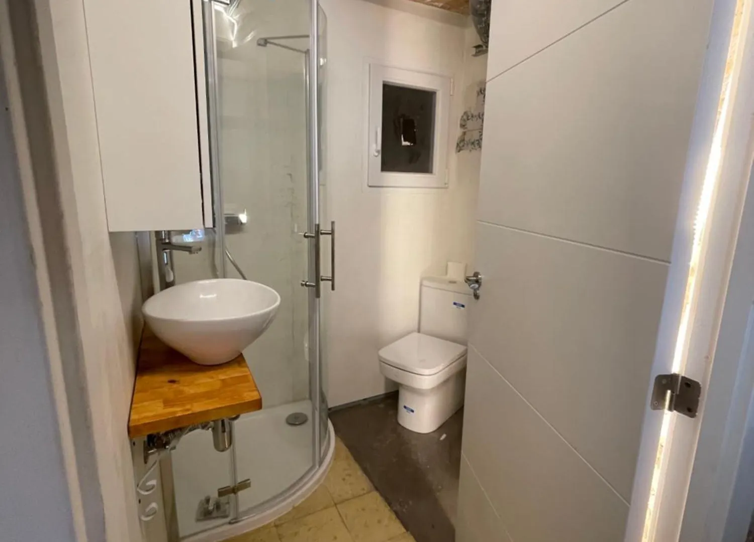 Barcelona Classic Plaza Real Apartments