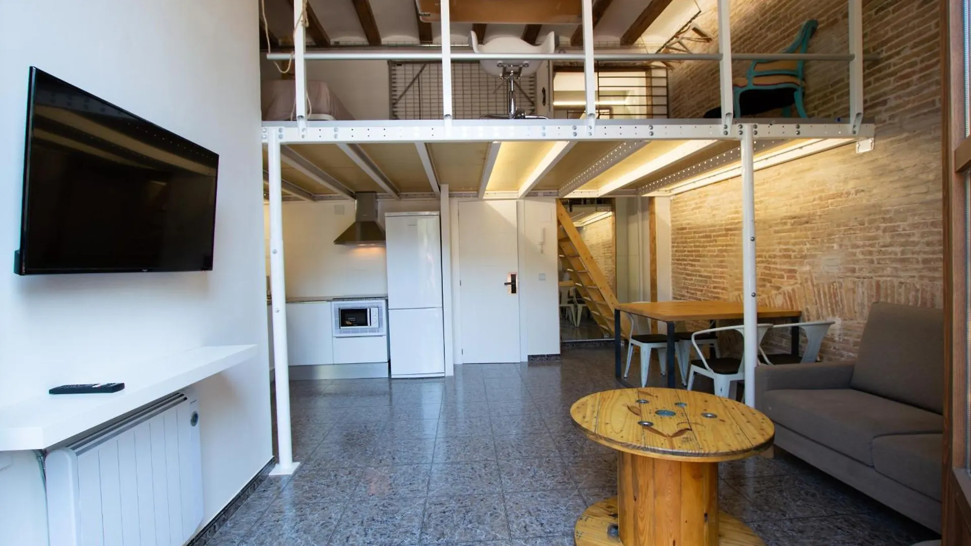Barcelona Classic Plaza Real Apartments 0*,  إسبانيا